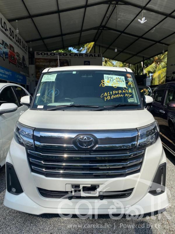 TOYOTA ROOMY 2023