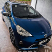 TOYOTA AQUA 2013