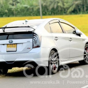 TOYOTA PRIUS 2012