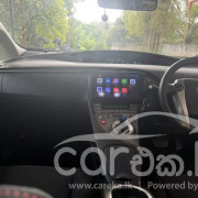 TOYOTA PRIUS 2012