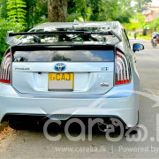 TOYOTA PRIUS 2012