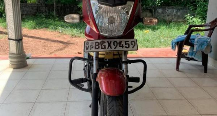 MAHINDRA CENTURO 2018