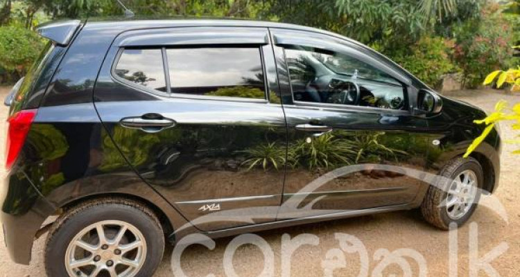 PERODUA AXIA 2015