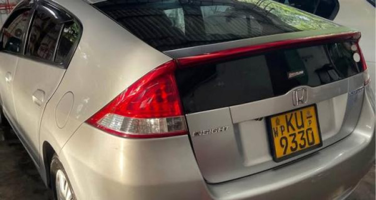 HONDA INSIGHT 2010