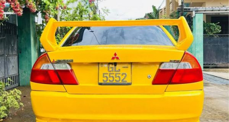 MITSUBISHI LANCER CK2 1999