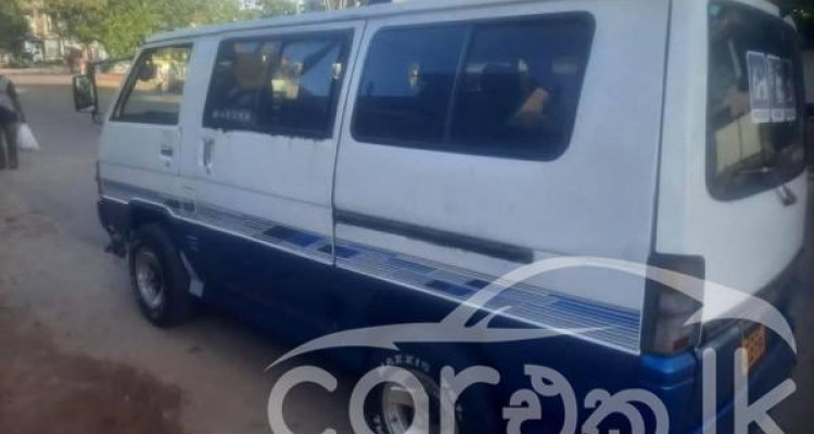 MITSUBISHI L300 1980