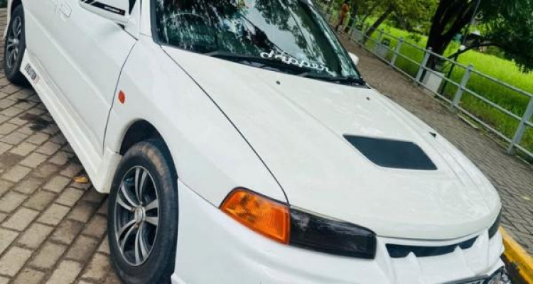 MITSUBISHI LANCER CK2 1999