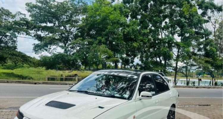 MITSUBISHI LANCER CK2 1999