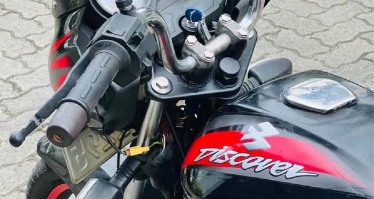 BAJAJ DISCOVER 125 2006