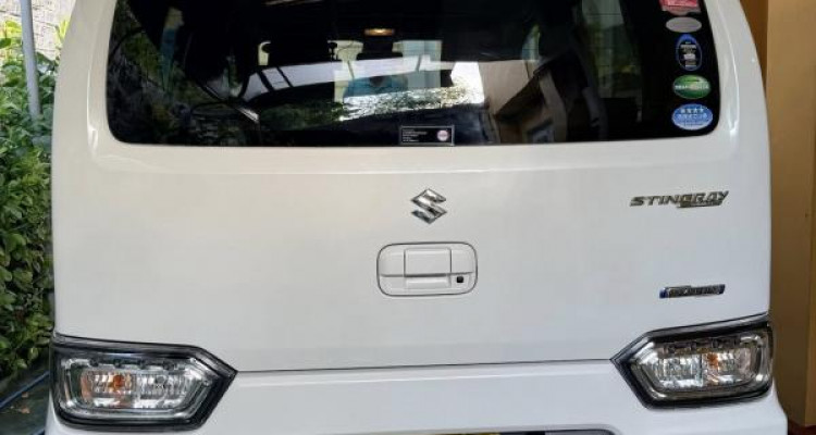 SUZUKI WAGON R STINGRAY 2017