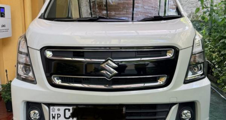 SUZUKI WAGON R STINGRAY 2017