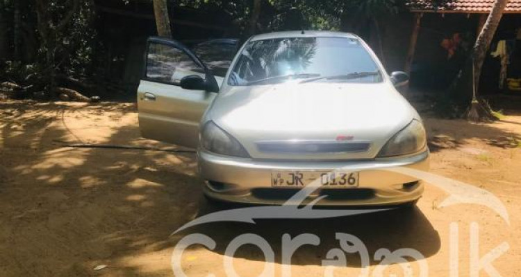 KIA RIO 2002