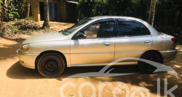 KIA RIO 2002