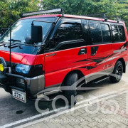 MITSUBISHI DELICA PO5 1995