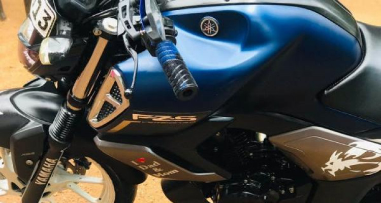 YAMAHA FZ 2019