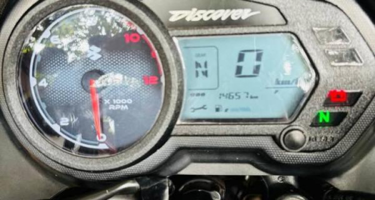 BAJAJ DISCOVER 125 2024