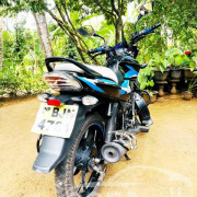 BAJAJ DISCOVER 125 2024