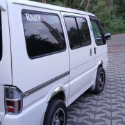 NISSAN VANETTE 2009