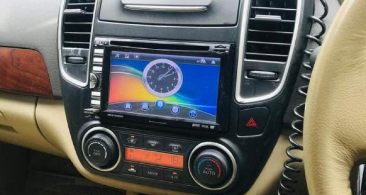 NISSAN BLUEBIRD SYLPHY 2010