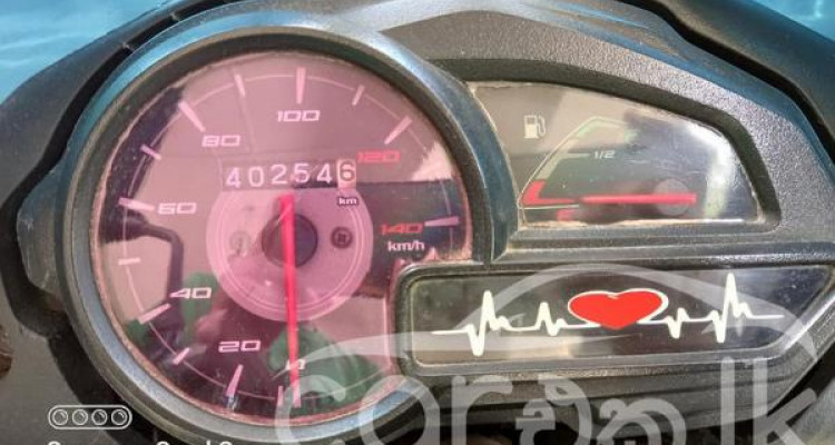 BAJAJ DISCOVER 125 2014