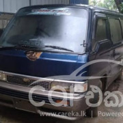 NISSAN CARAVAN 1998