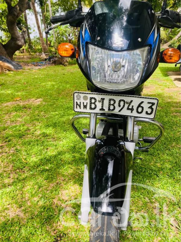 BAJAJ CT100 2019