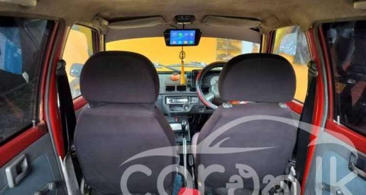 SUZUKI MARUTI 800 2005