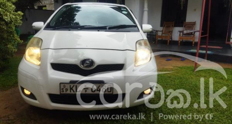 TOYOTA VITZ 2008