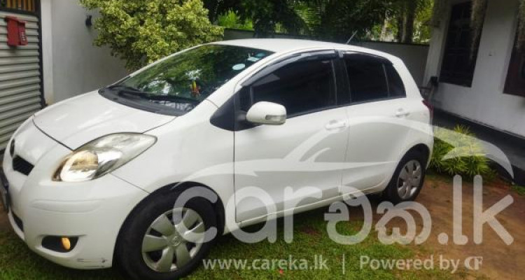 TOYOTA VITZ 2008