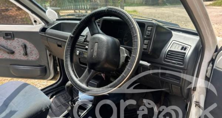 SUZUKI MARUTI 800 2000