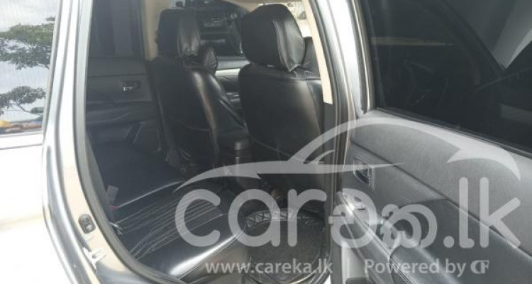 MITSUBISHI OUTLANDER 2013