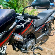 BAJAJ PULSAR 150 2018