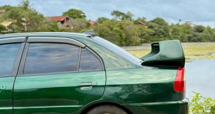 MITSUBISHI LANCER CK2 1998