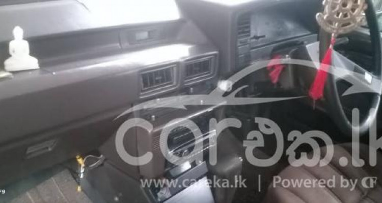 TOYOTA SPRINTER 1986