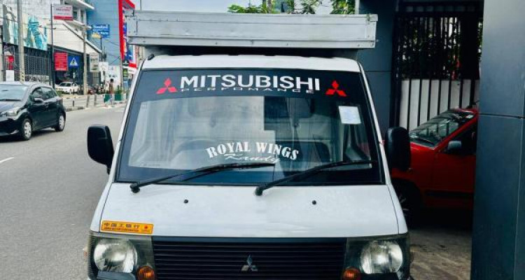 MITSUBISHI MINI TRUCK 2007