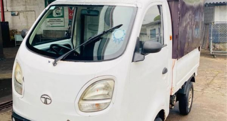 TATA ACE ZIP 2013