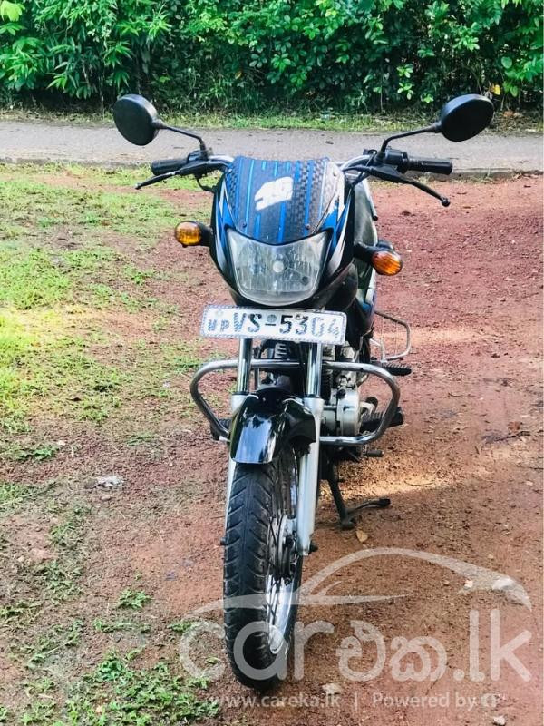 BAJAJ CT100 2010