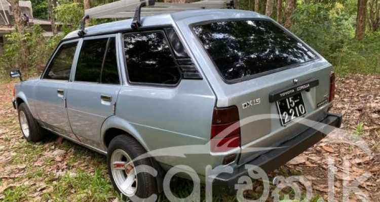 TOYOTA COROLLA DX WAGON 1984