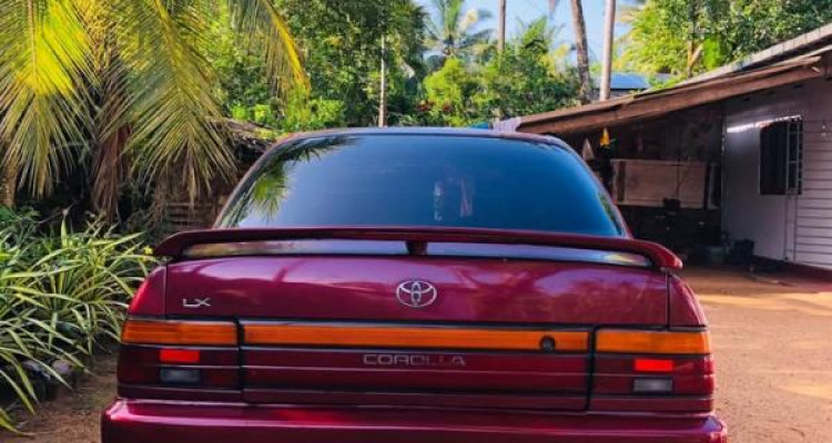 TOYOTA COROLLA AE100 1993