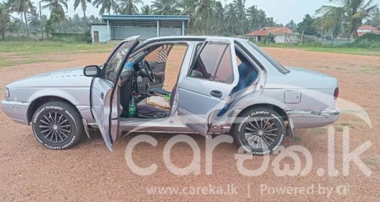 NISSAN SUNNY 1993