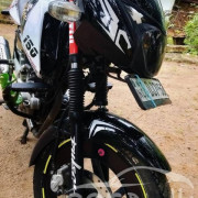 BAJAJ PULSAR 150 2016