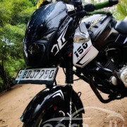BAJAJ PULSAR 150 2016