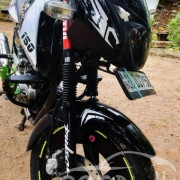 BAJAJ PULSAR 150 2016