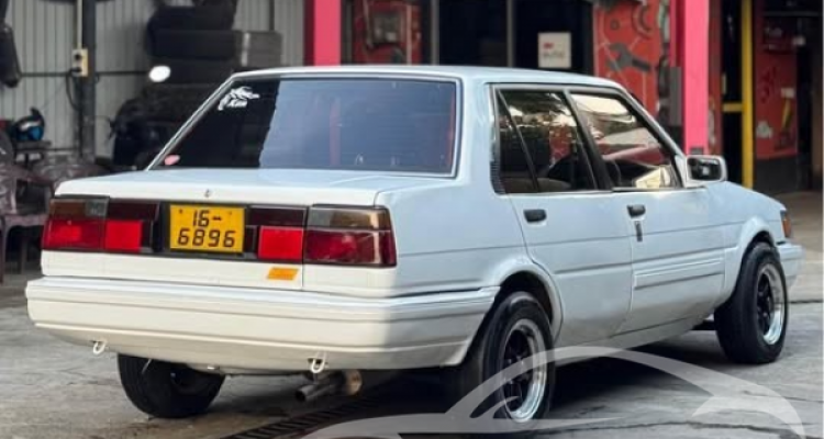 TOYOTA COROLLA AE81 1985