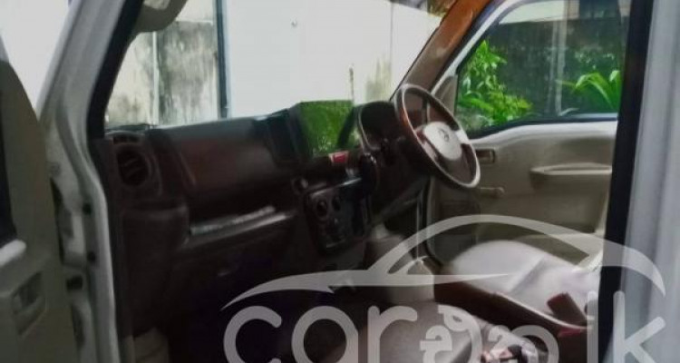 NISSAN CLIPPER NV100 2017