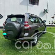 TOYOTA LAND CRUISER PRADO 150 2015