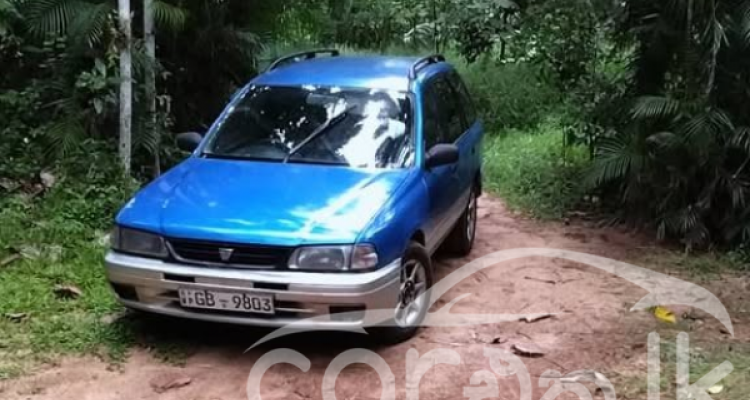 NISSAN WINGROAD Y10 2000