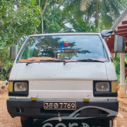 MITSUBISHI DELICA 1980