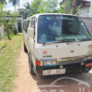 NISSAN CARAVAN 1997