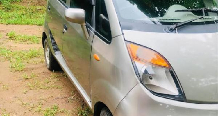 TATA NANO 2011